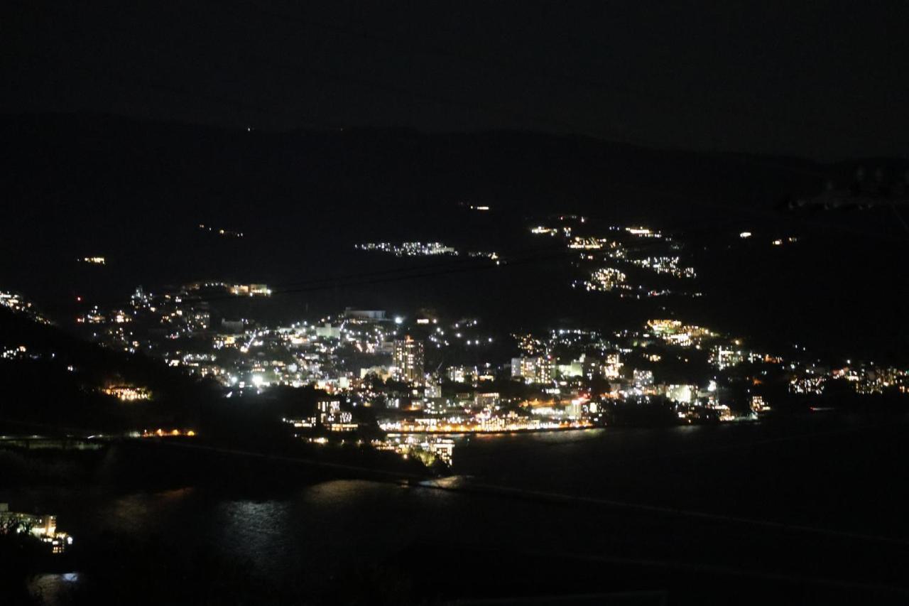 熱海の海が一望できる温泉付貸別荘 満月あじろ Mitsukiajiro Atami (Shizuoka) Exterior foto